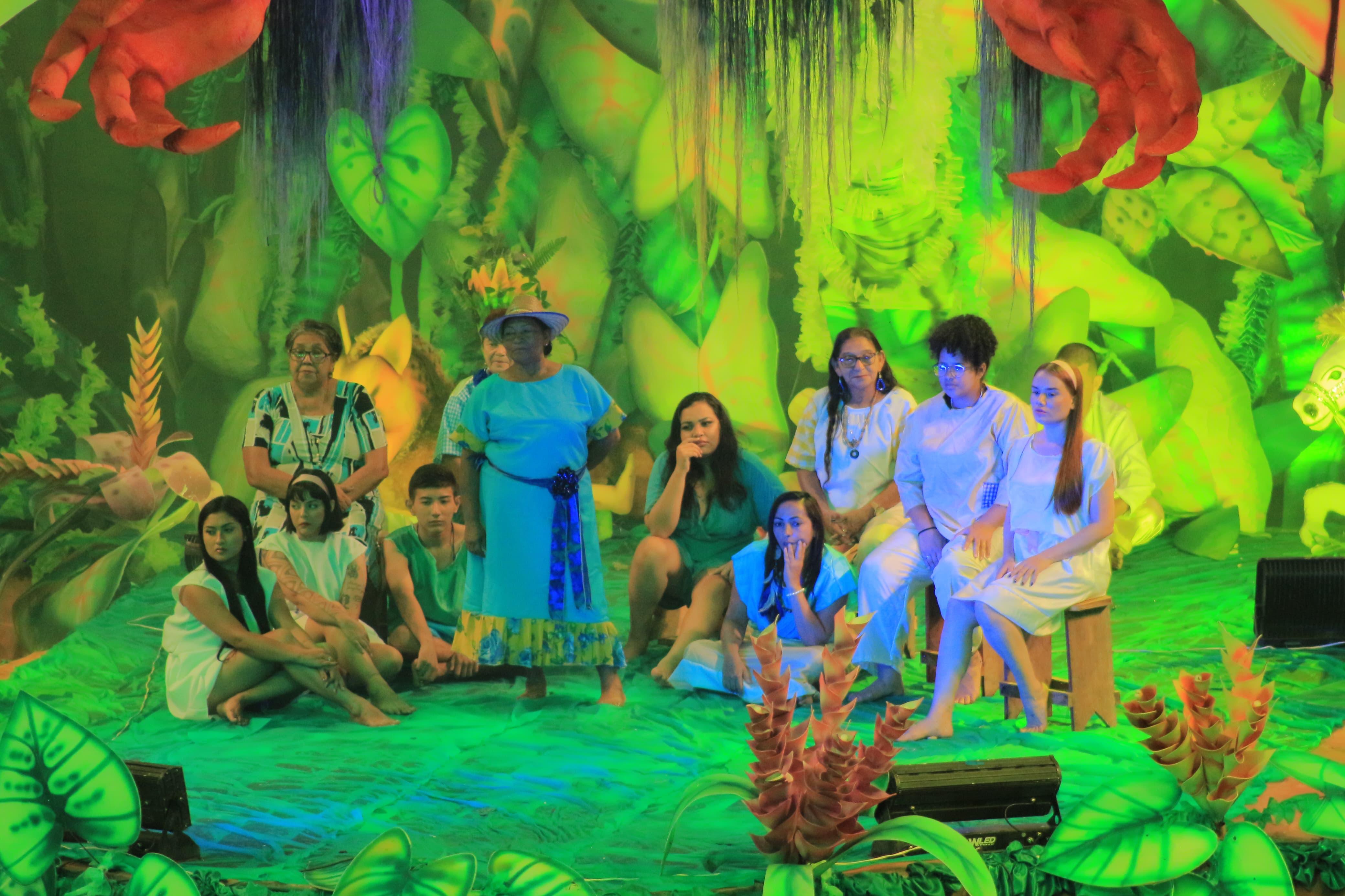 Departamento Cênico do Caprichoso abre inscrições para oficinas de teatro