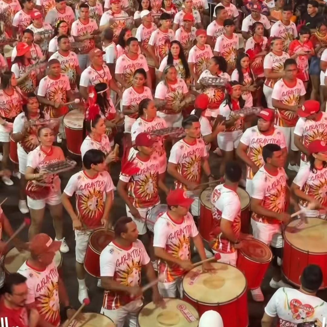 Batucada do Garantido agita domingo em Manaus