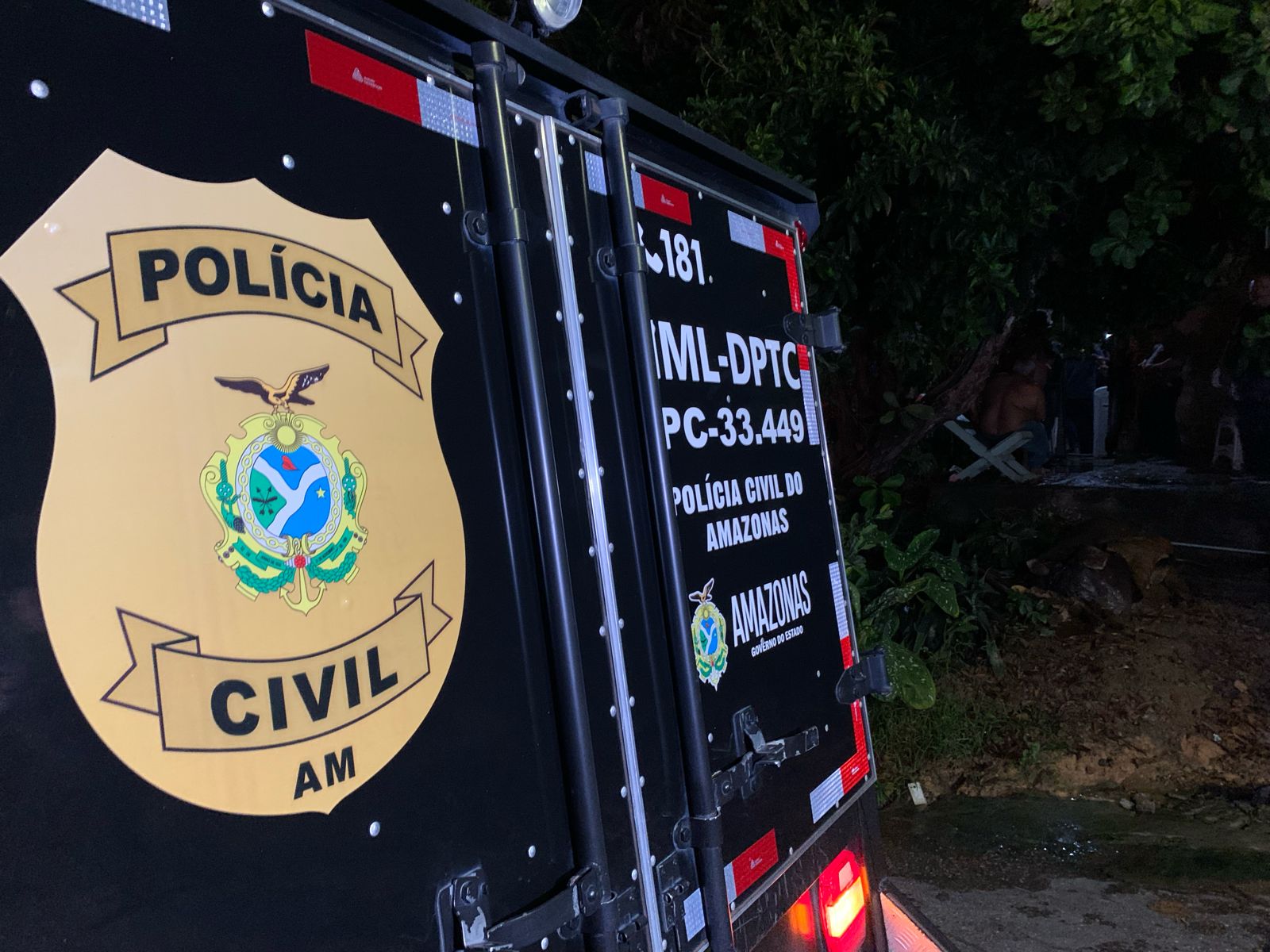 Homem degola cunhada durante briga no Armando Mendes