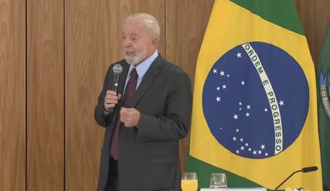 Lula minimiza resultados negativos em pesquisas sob argumento de que 'sabe o que está fazendo'