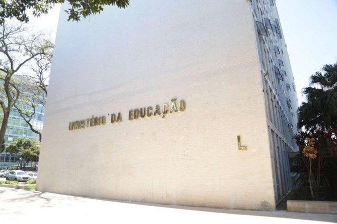 MEC vai apresentar protocolos para combater racismo em escolas