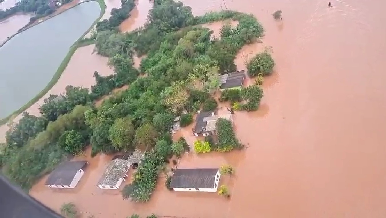 Ministério da Saúde envia equipes, medicamentos e insumos ao Rio Grande do Sul