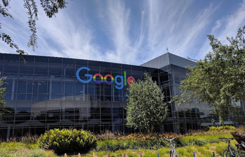 MPF e DPU acionam Google por discursos de ódio em canais do YouTube