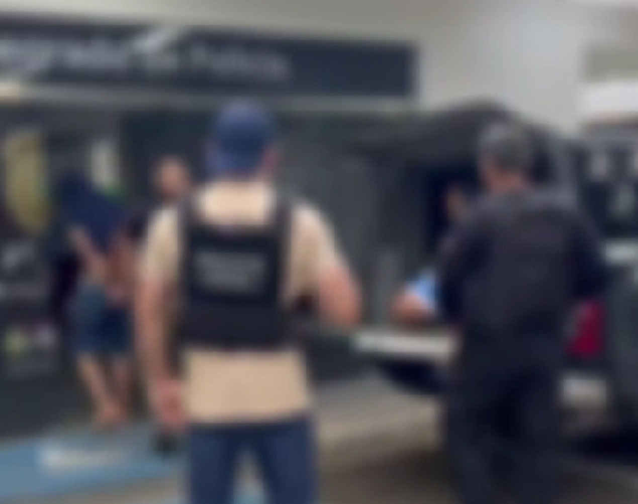 Trio é preso suspeito de cometer assaltos a ônibus coletivos em Manaus