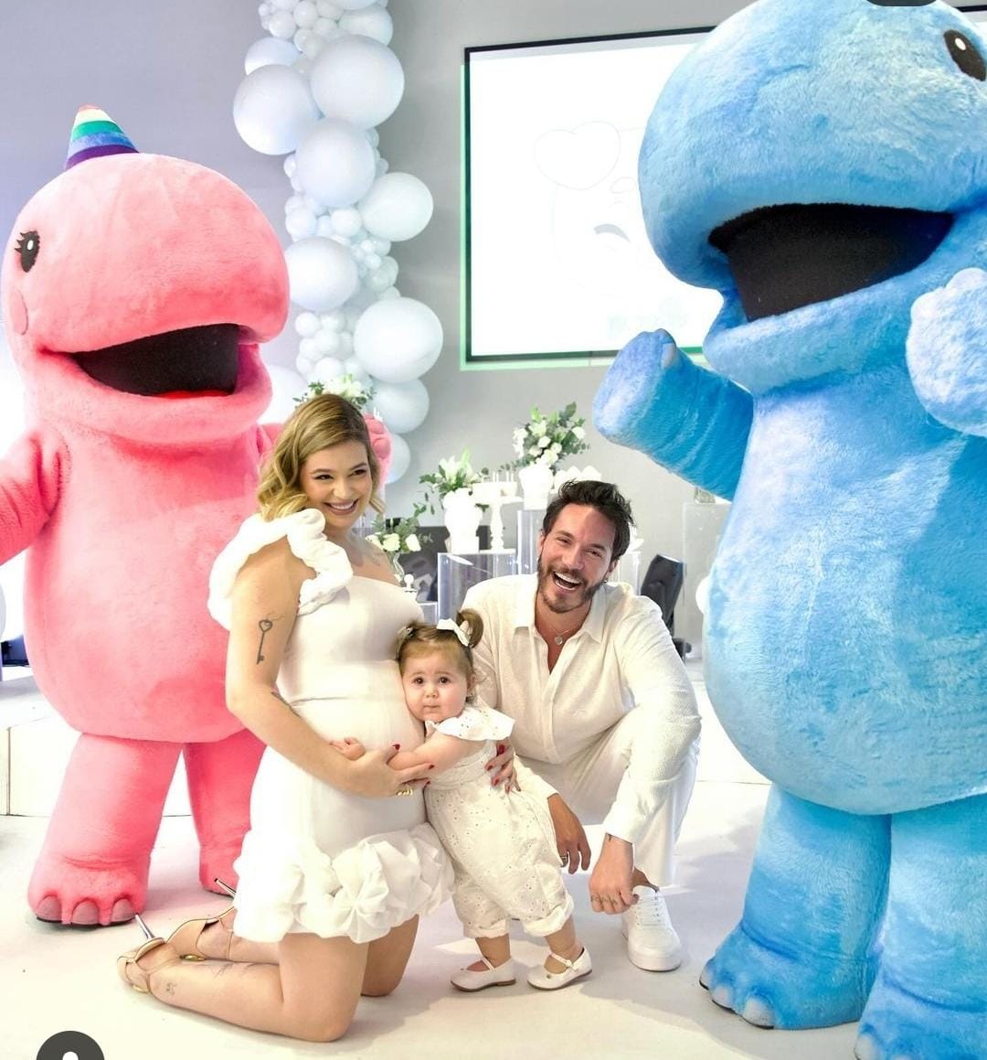 Viih Tube arrecada doações para RS em chá revelação neste domingo