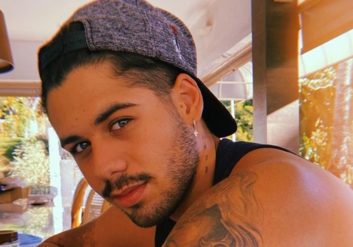 Zé Felipe conta que perdeu a virgindade aos 12 anos: 'fui levado'