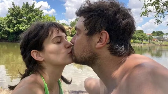 Bianca Bin se declara para Sergio Guizé em aniversário: 'você é imensidão'