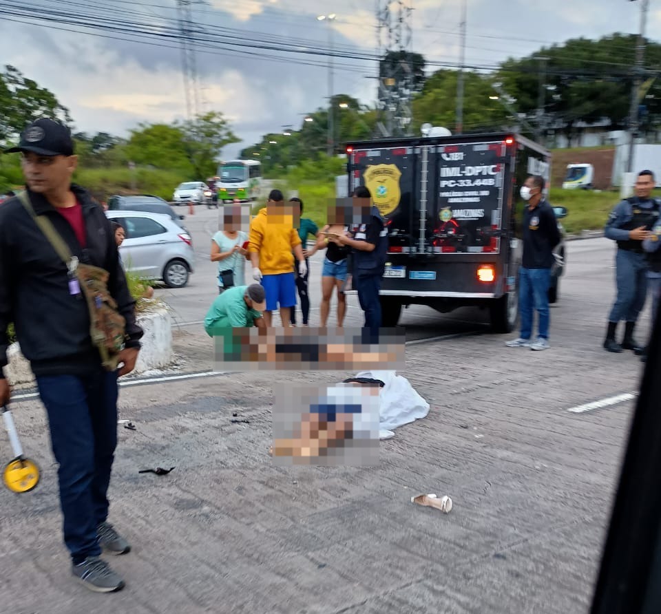 Homem e mulher morrem em grave acidente de trânsito no Mauazinho