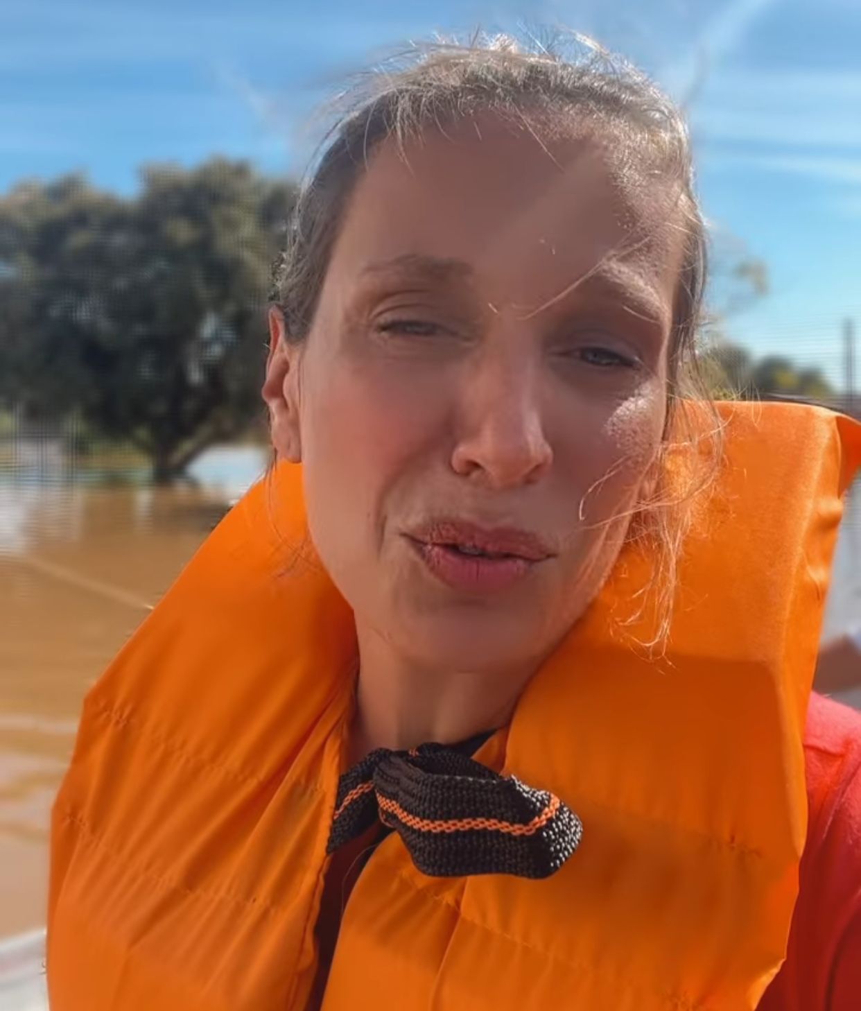 Toda noite tenho pesadelos com animais se afogando, diz Luisa Mell sobre salvamentos no RS