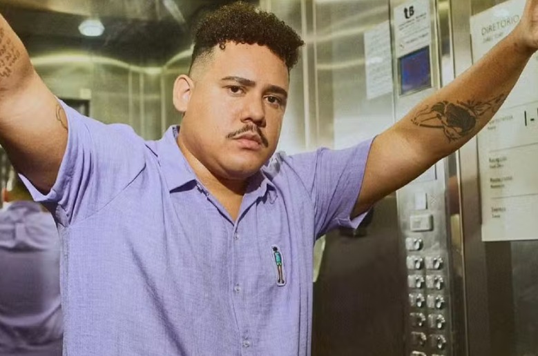 Ex-BBB Lucas Buda e familiares são assaltados no Rio