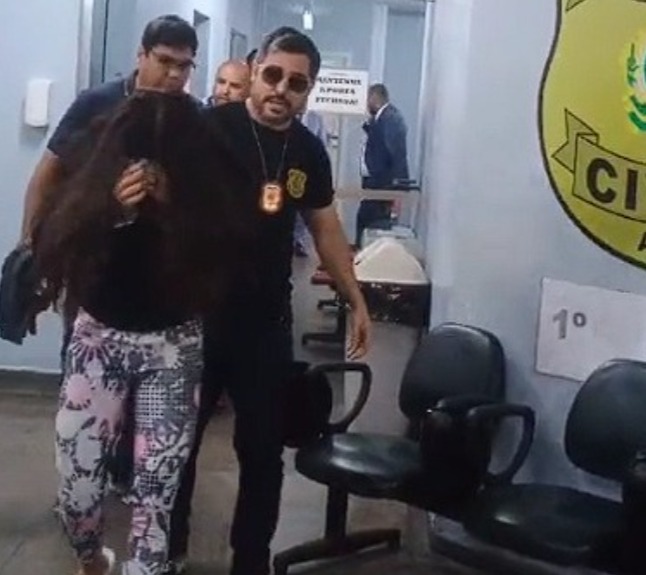 Presa, mãe de Djidja convidou delegado para participar de seita