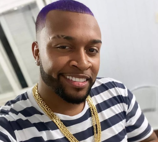 Polêmico, Nego Di se converte à igreja: 'decidi confessar meus pecados'