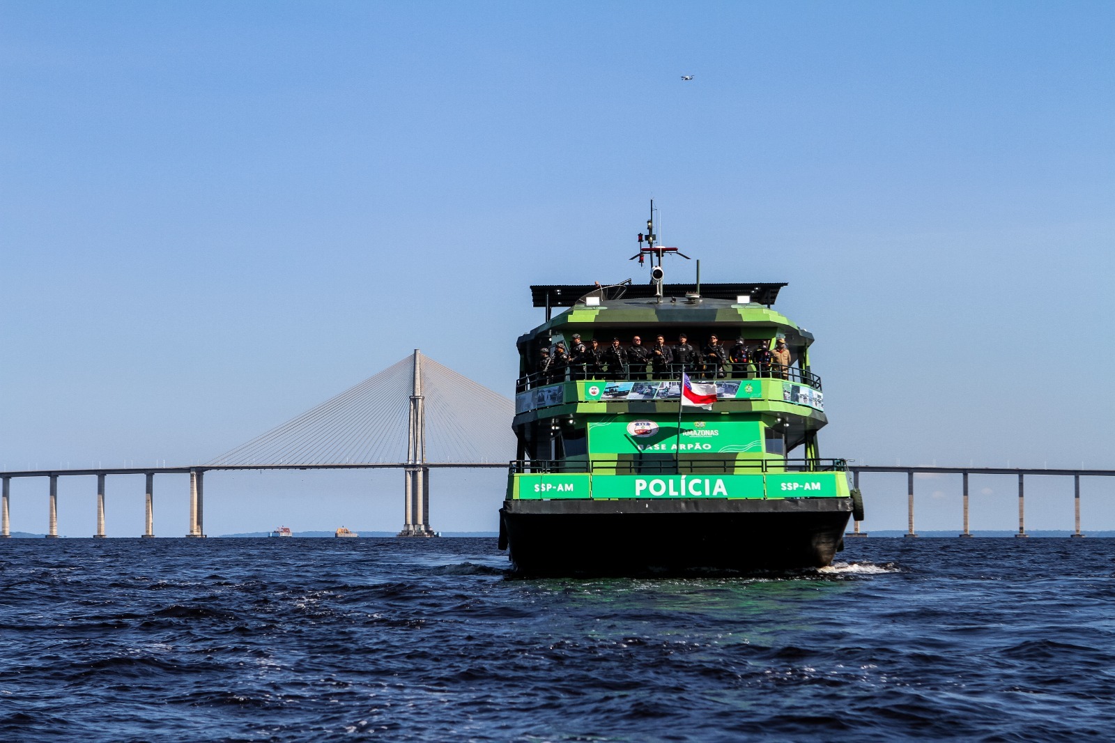 Foragido da Justiça de Rondônia é preso dentro de barco no Amazonas  