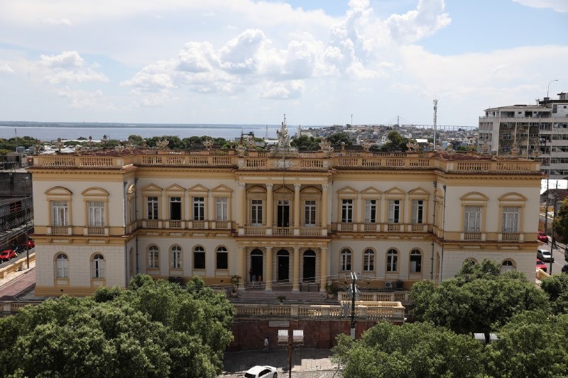 Palácio da Justiça comemora 18 anos com programação especial em Manaus
