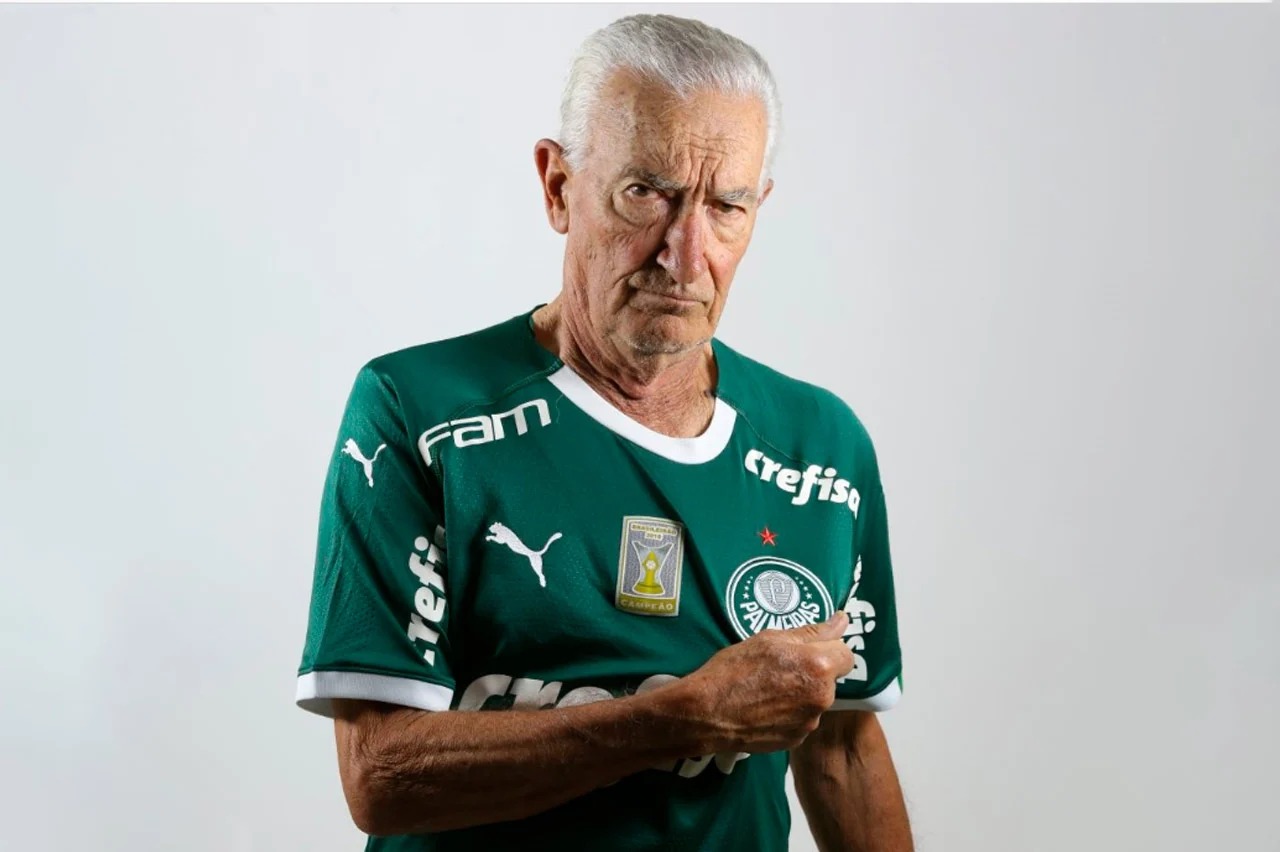 Morre Dudu, ídolo do Palmeiras e craque da Academia, aos 84 anos