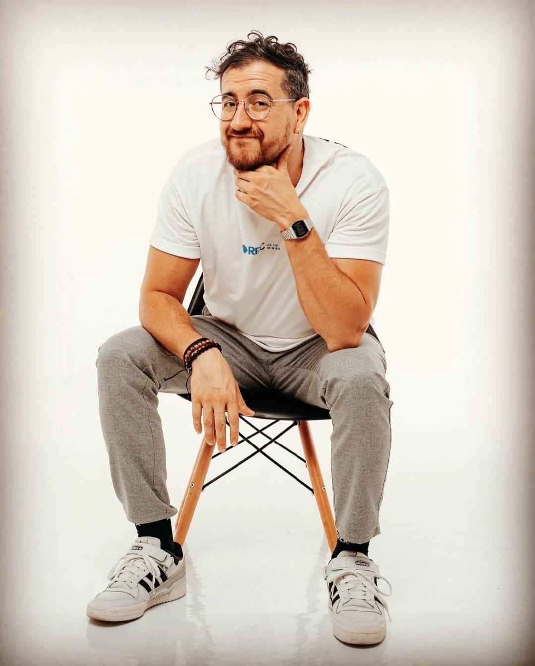 Afonso Padilha apresenta novo show em Manaus nesta quarta