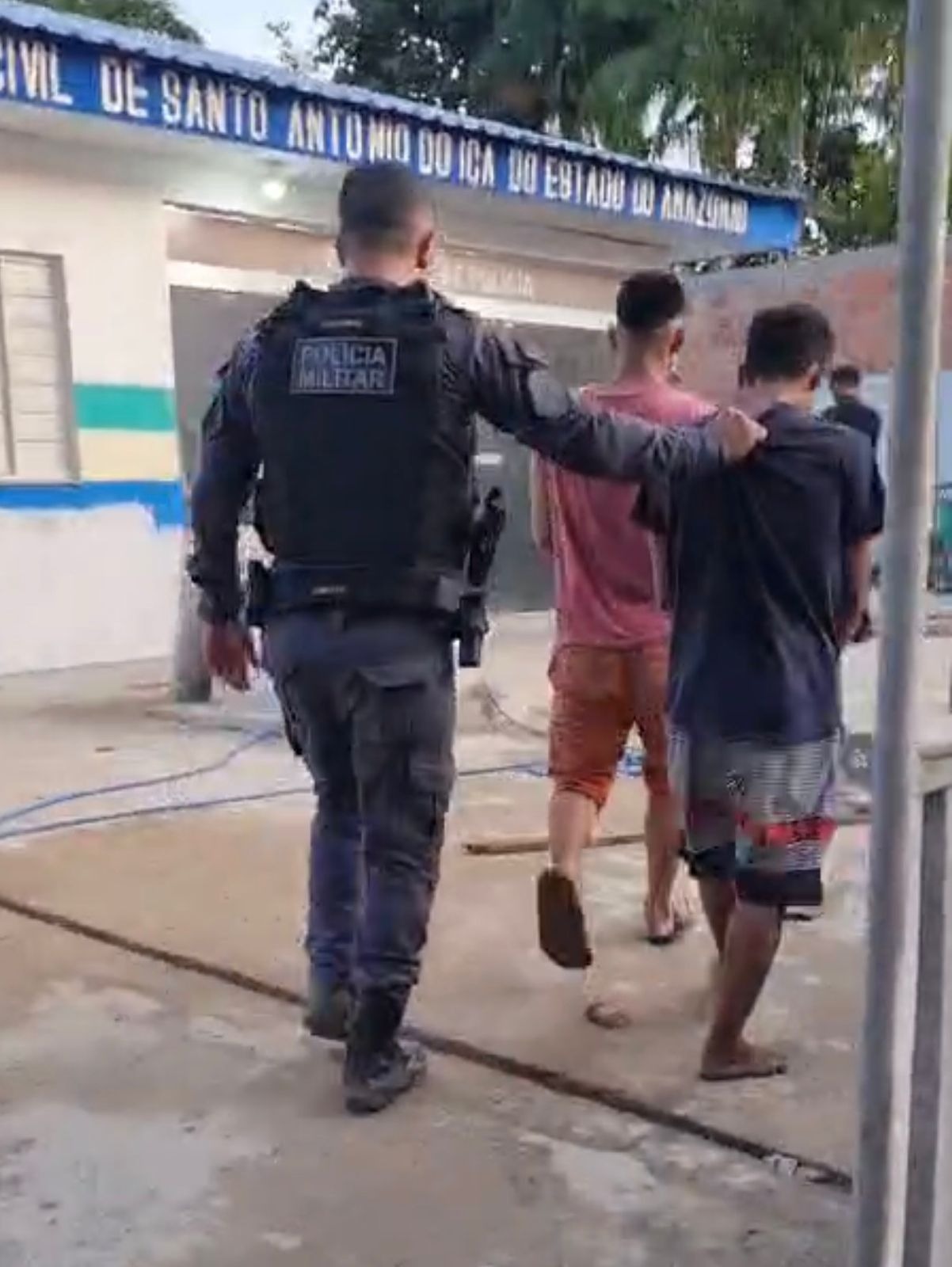 Adolescente é apreendido por matar homem durante assalto no Amazonas