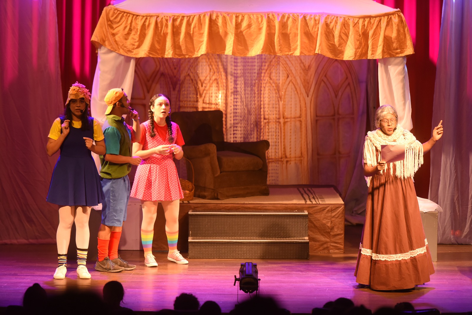 7ª edição do projeto 'A Escola Vai ao Teatro' em Manaus acontece em agosto