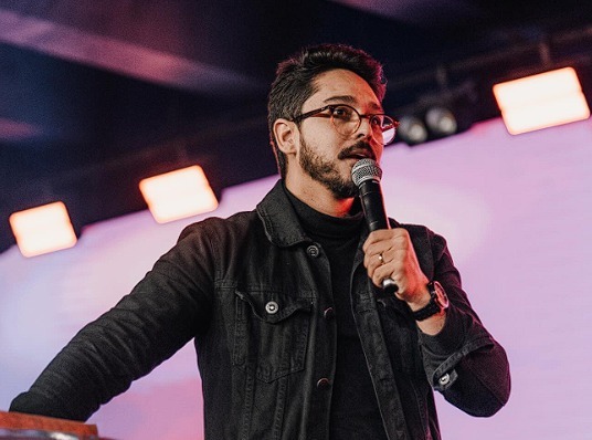 Pastor Thiago Diniz participa de evento em Manaus