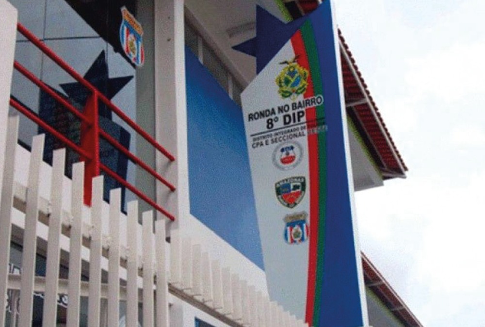 Filha é condenada a 15 anos de prisão por matar o pai a facadas em Manaus