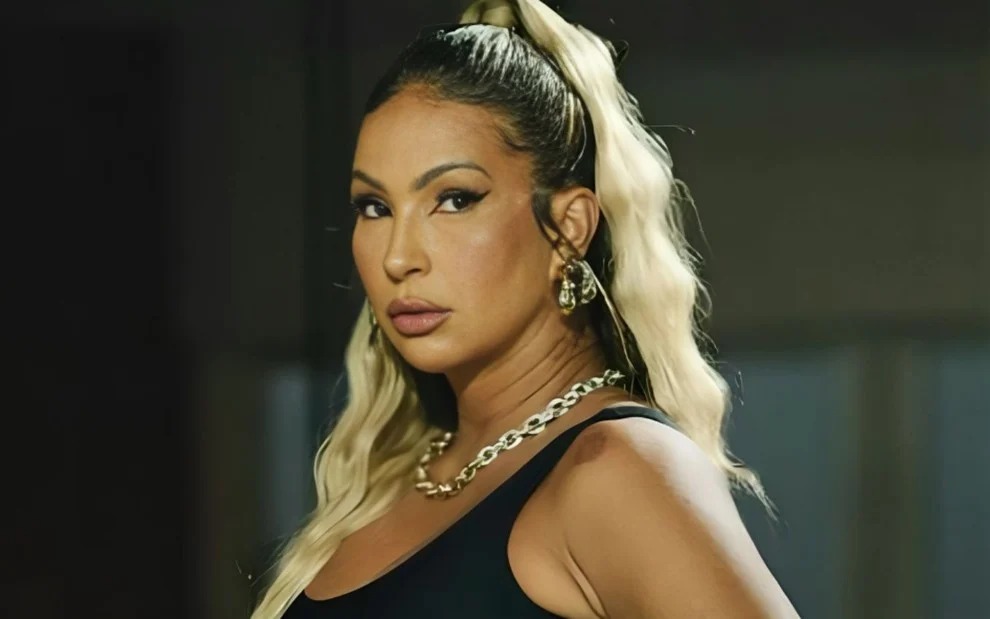 Valesca Popozuda revela que quase perdeu a perna após procedimento estético