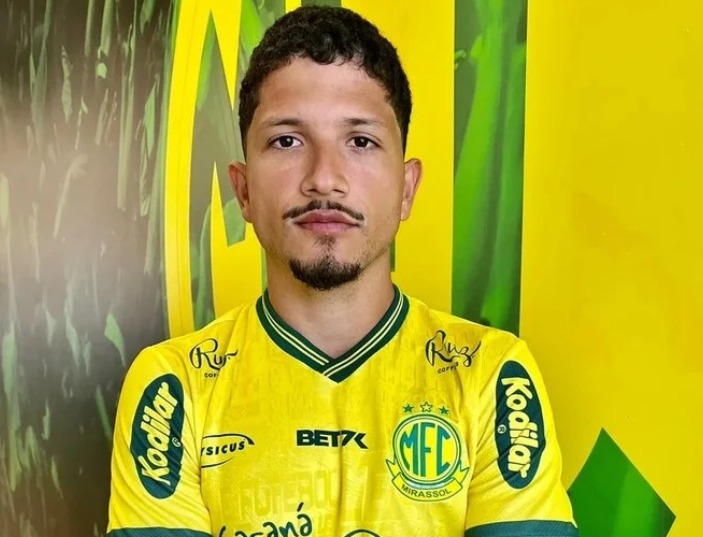 Yuri Lima, ex de Iza, leva golpe de quase R$ 50 mil 