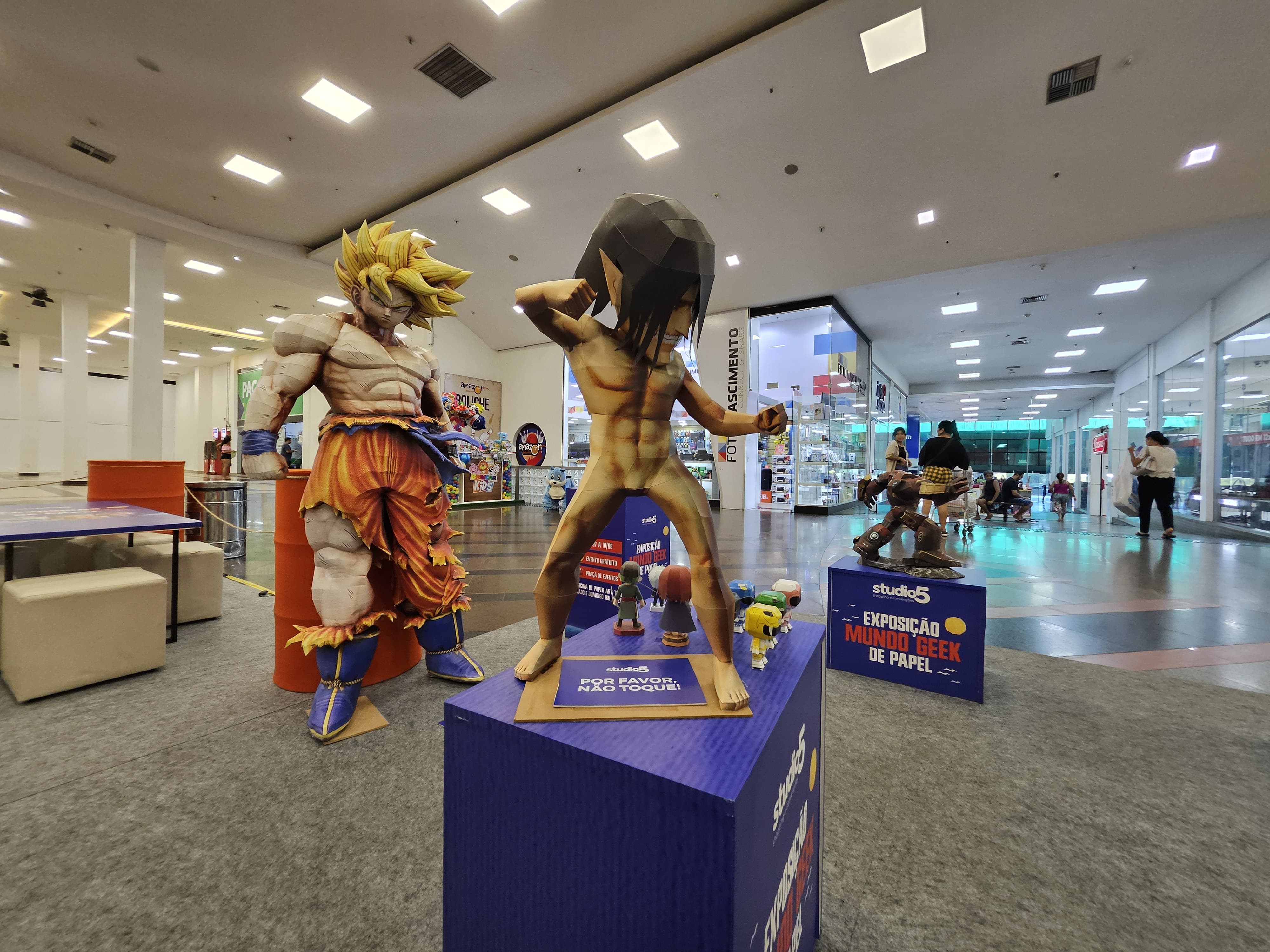 Exposição Mundo Geek de Papel tem oficina gratuita de paper art em Manaus