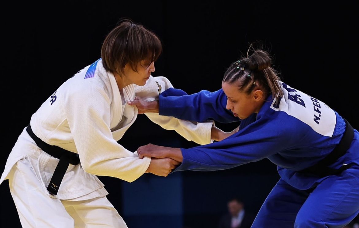 Judoca brasileira Natasha Ferreira é derrotada em 45s na estreia nos Jogos