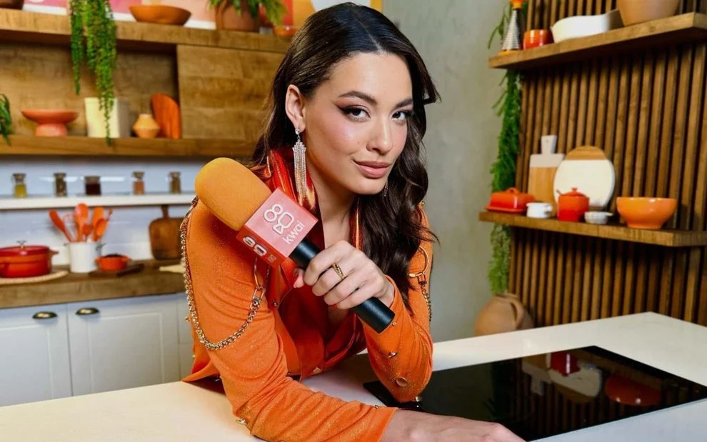 Ex-bbb Beatriz Reis vira apresentadora de reality culinário 