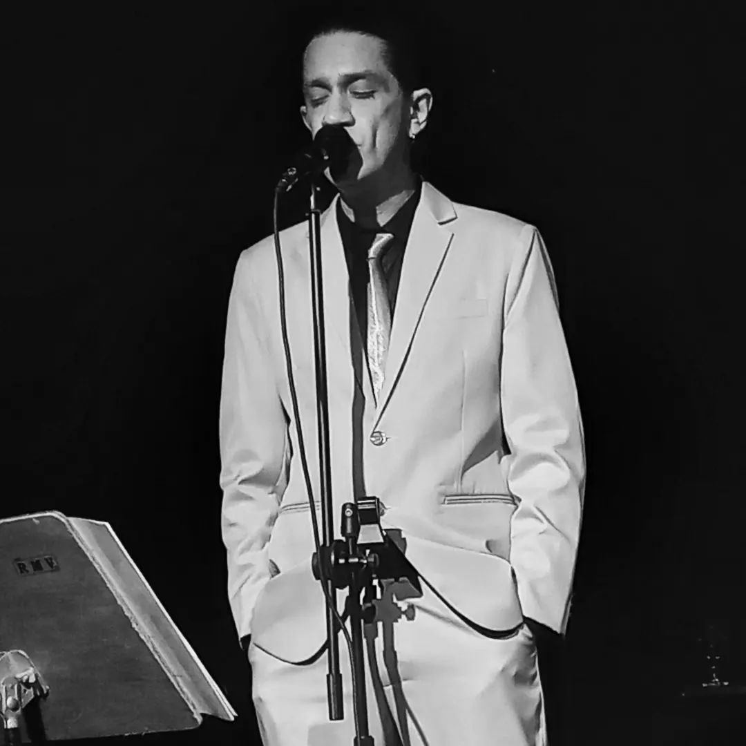 Luso Neto canta Nelson Gonçalves em show especial de Dia dos Pais