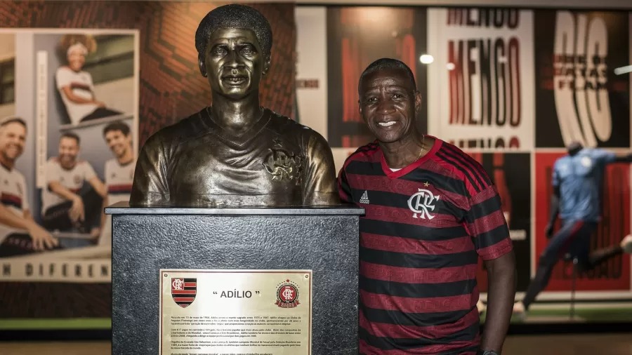 Ídolo do Flamengo, Adílio morre aos 68 anos
