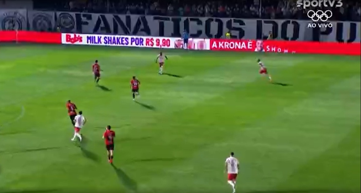 Athletico-PR vence Bragantino por 3 a 2 pela Copa do Brasil