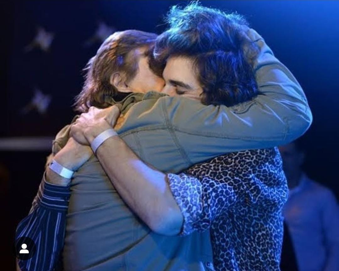 No Dia dos Pais, Fiuk lamenta ausência de Fábio Jr.: 'Me faz falta'