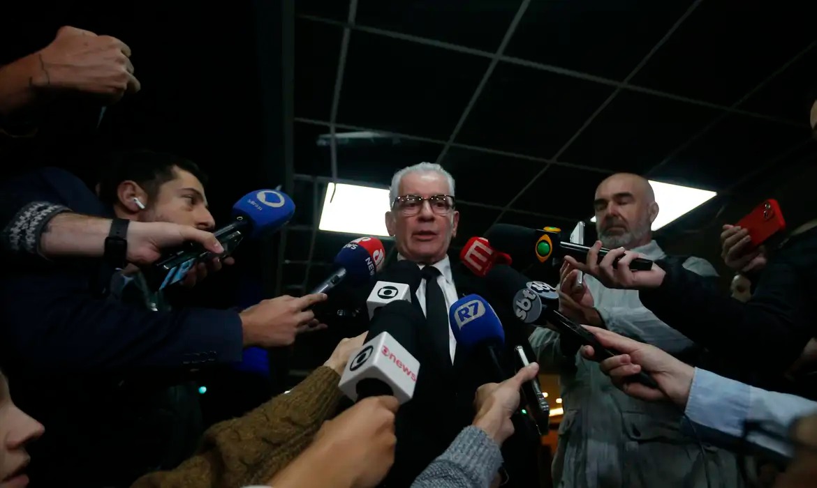 MP derruba perfis suspeitos de aplicar golpes após queda de avião