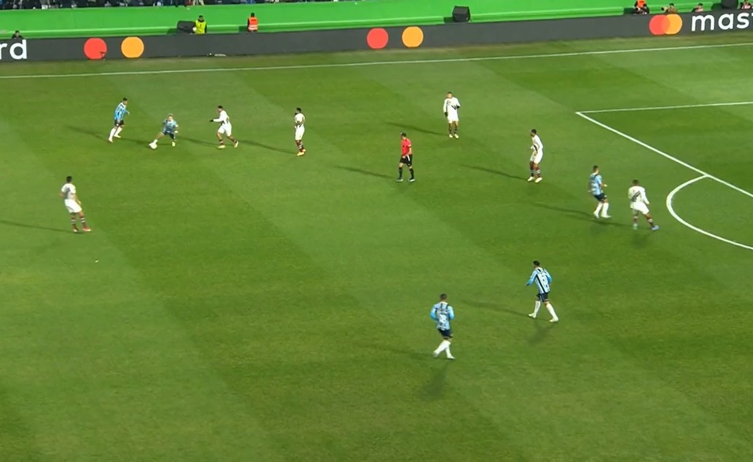 Fluminense vence o Grêmio nos pênaltis e avança pela Libertadores