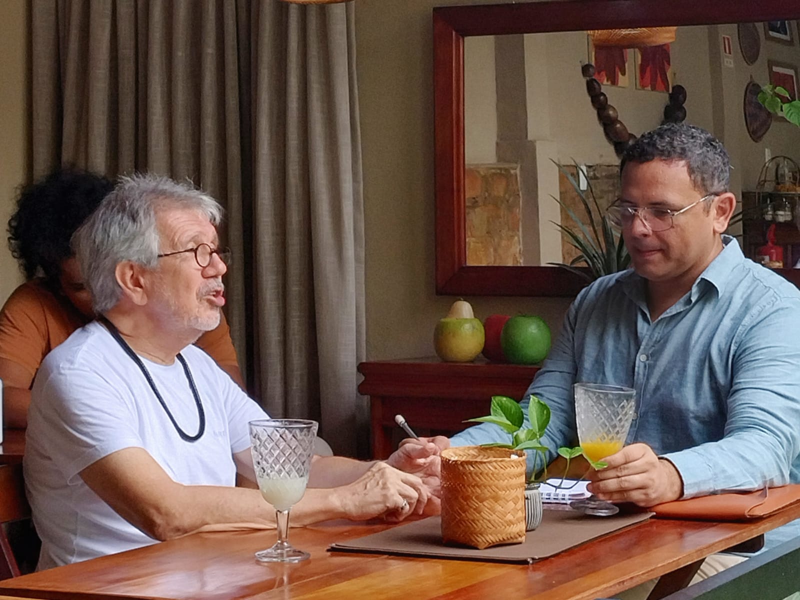 Documentário inédito mostra trajetória de artistas visuais do Amazonas