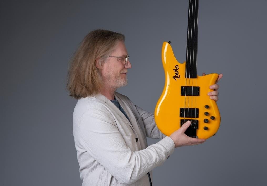 Humberto Gessinger traz nova turnê a Manaus neste sábado