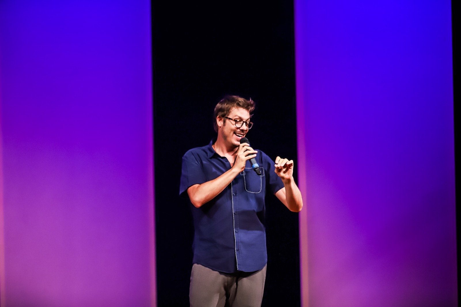 Fábio Porchat apresenta novo espetáculo em Manaus nesta sexta