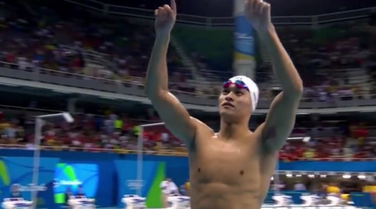 Tricampeão olímpico, Sun Yang, conquista primeiro ouro após doping 