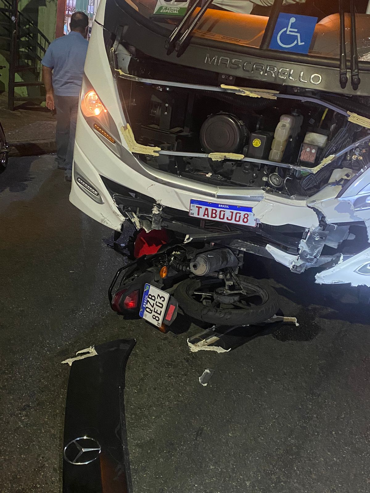 Dois homens morrem em acidente entre moto e rota no Alvorada 3