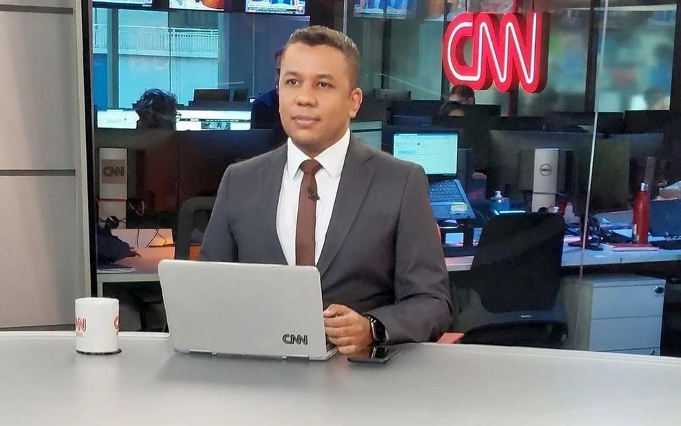 CNN Brasil é condenada a indenizar jornalista por racismo