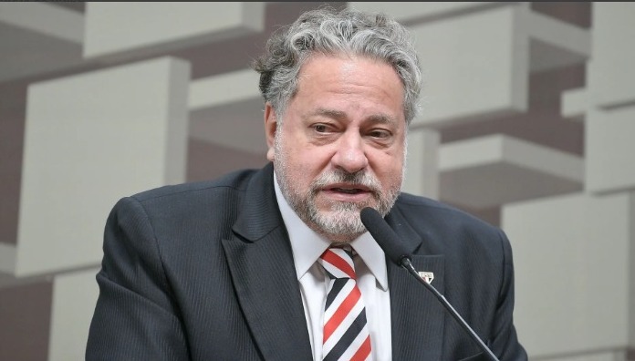 Mãe de presidente do São Paulo morre durante jogo contra Botafogo