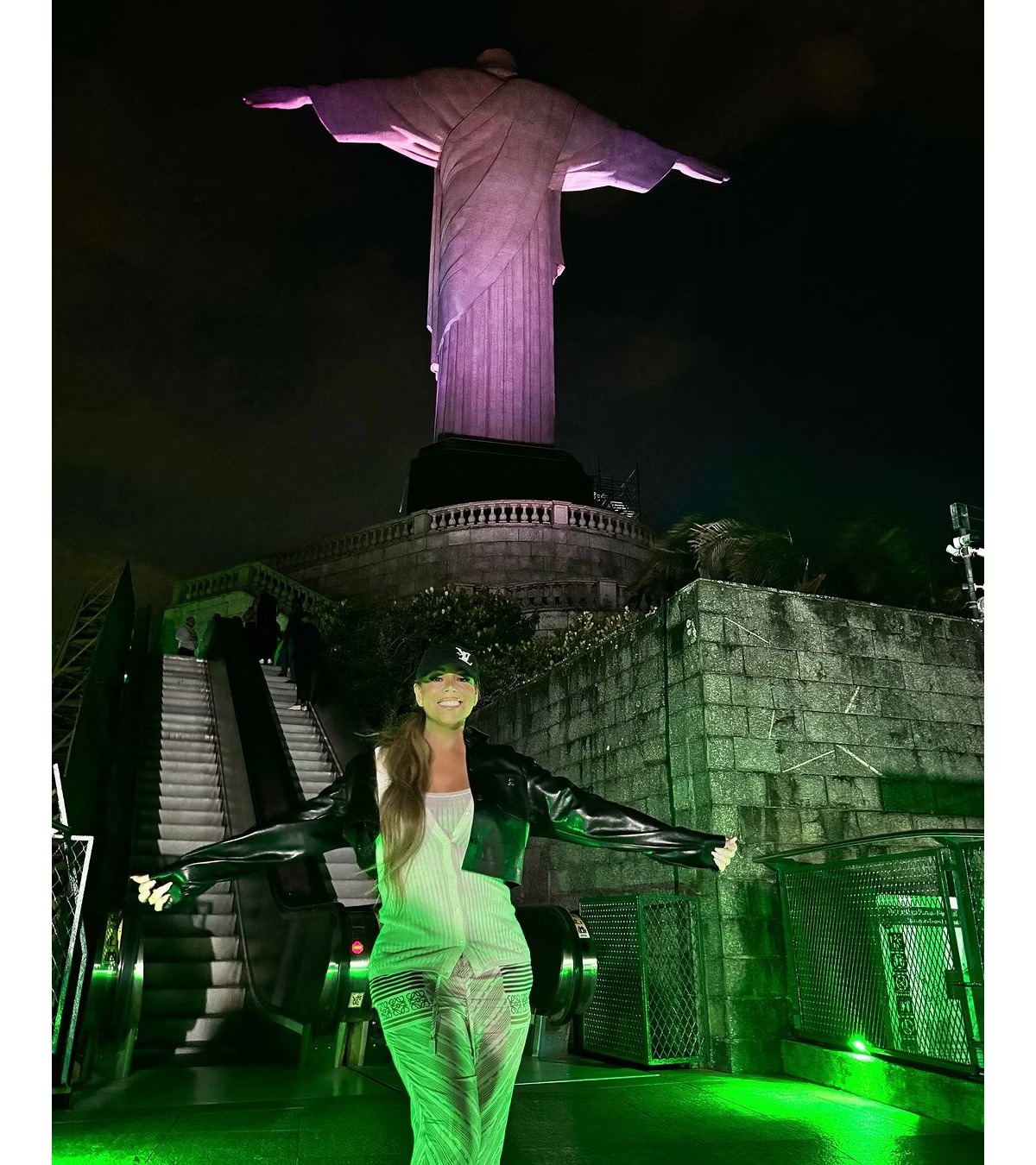 Mariah Carey e Shawn Mendes fazem visitas ao Cristo Redentor