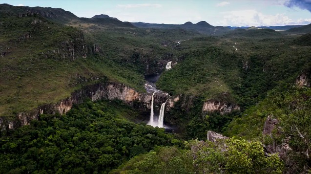 Parque da Chapada dos Veadeiros é fechado por conta de incêndio