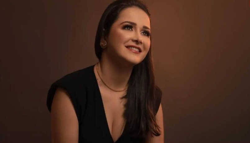 Homem acusado de matar irmã grávida se entrega à polícia 