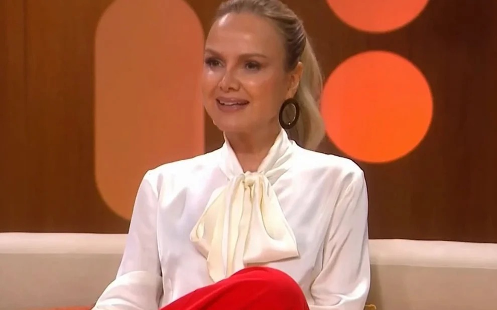 Eliana revela motivo que a faz dormir em quarto separado do marido 