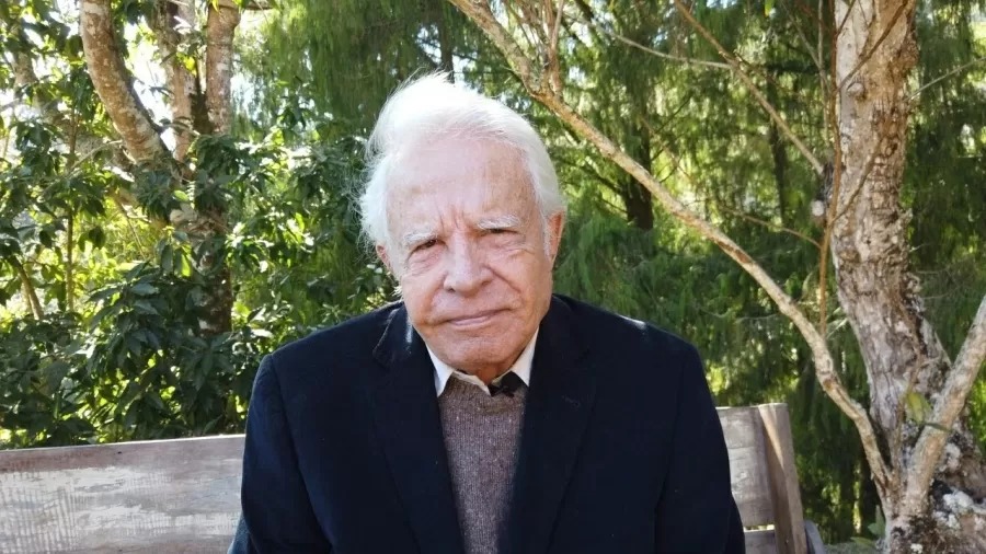 Cid Moreira morre aos 97 anos