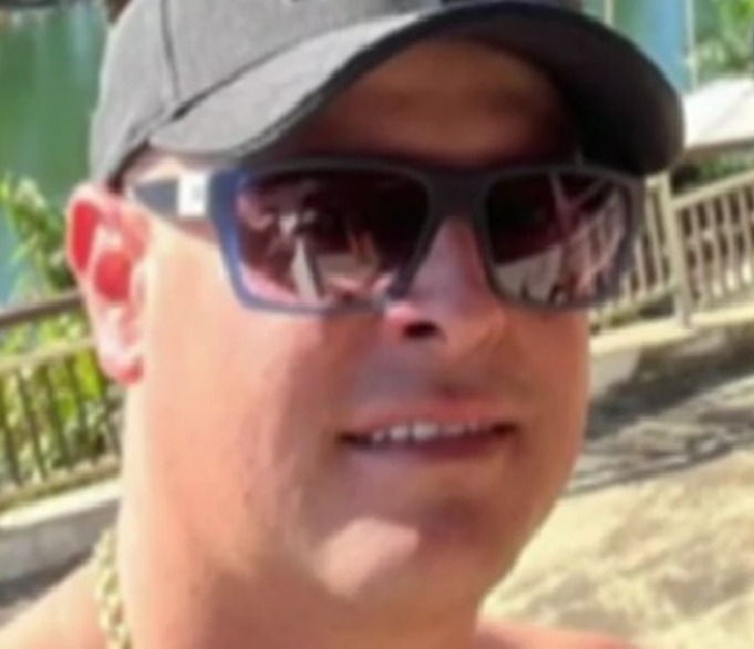 Produtor musical é executado com mais de 60 tiros durante gravação de clipe