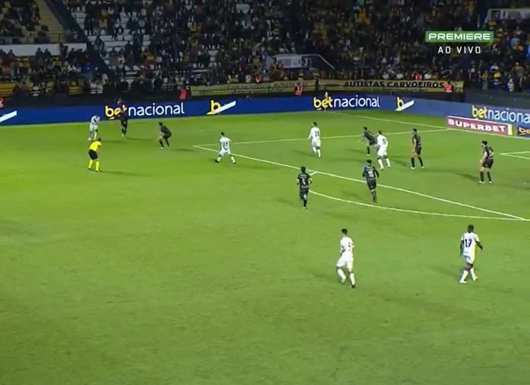 Criciúma vence Atlético-GO e aumenta distância do Z-4 do Brasileirão