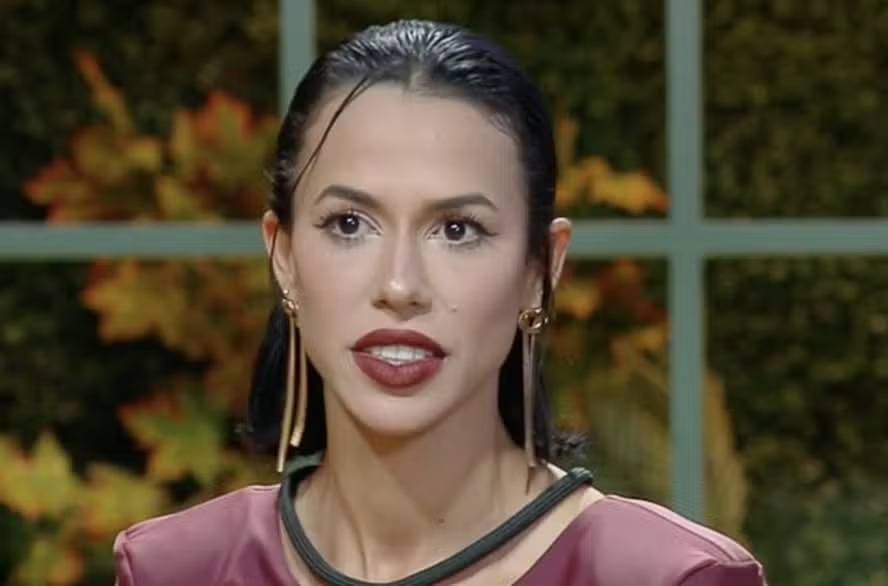 Larissa Tomásia é eliminada de A Fazenda 16